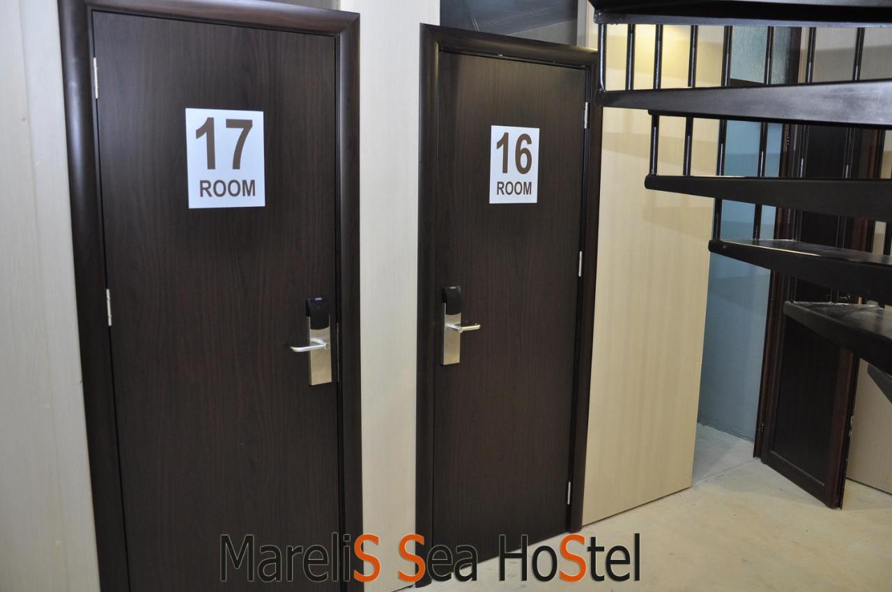 Marelis Sea Hostel Varna Exterior photo